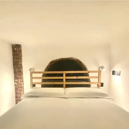 Loft Design Center, Shopping Area, Ac, Wifi, Subway M1 And M2, Airport Connected Milan