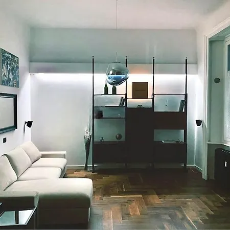 Apartment Loft Design Center, Shopping Area, Ac, Wifi, Subway M1 And M2, Airport Connected